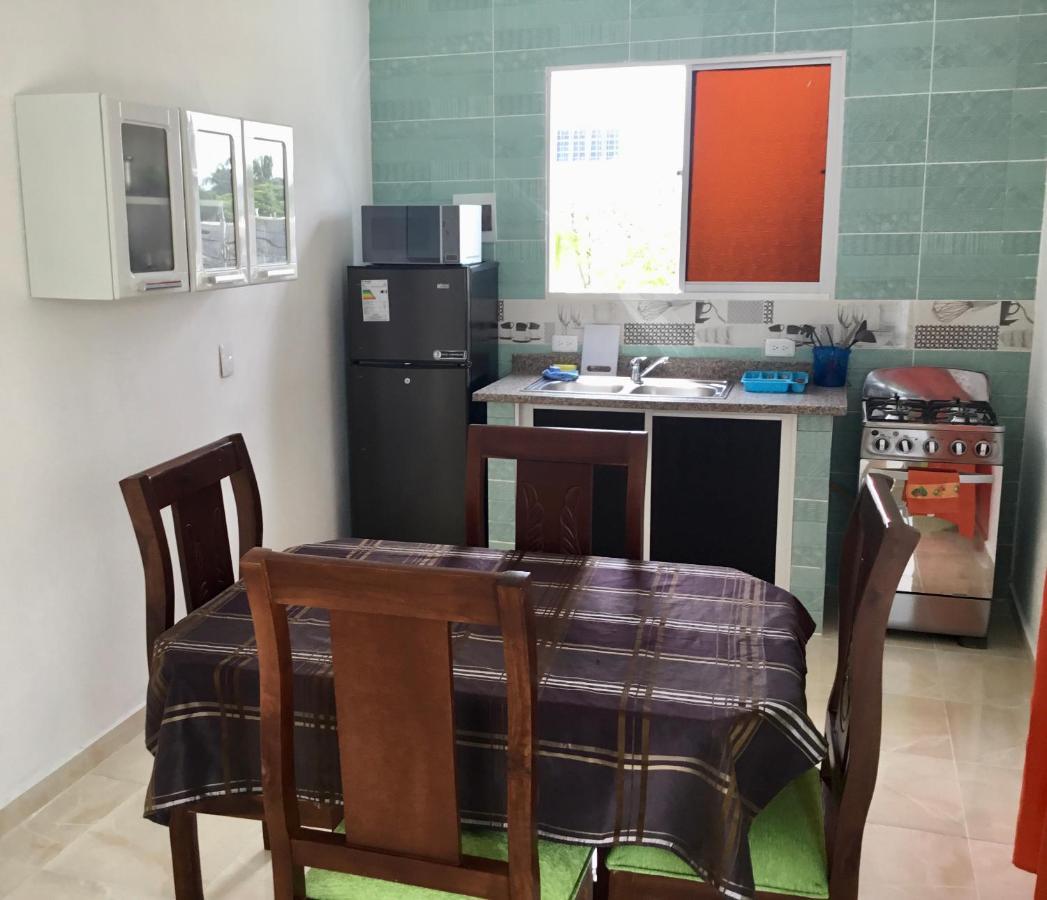 Posada El Sol, Home Near Airport Sdq 博卡奇卡 外观 照片
