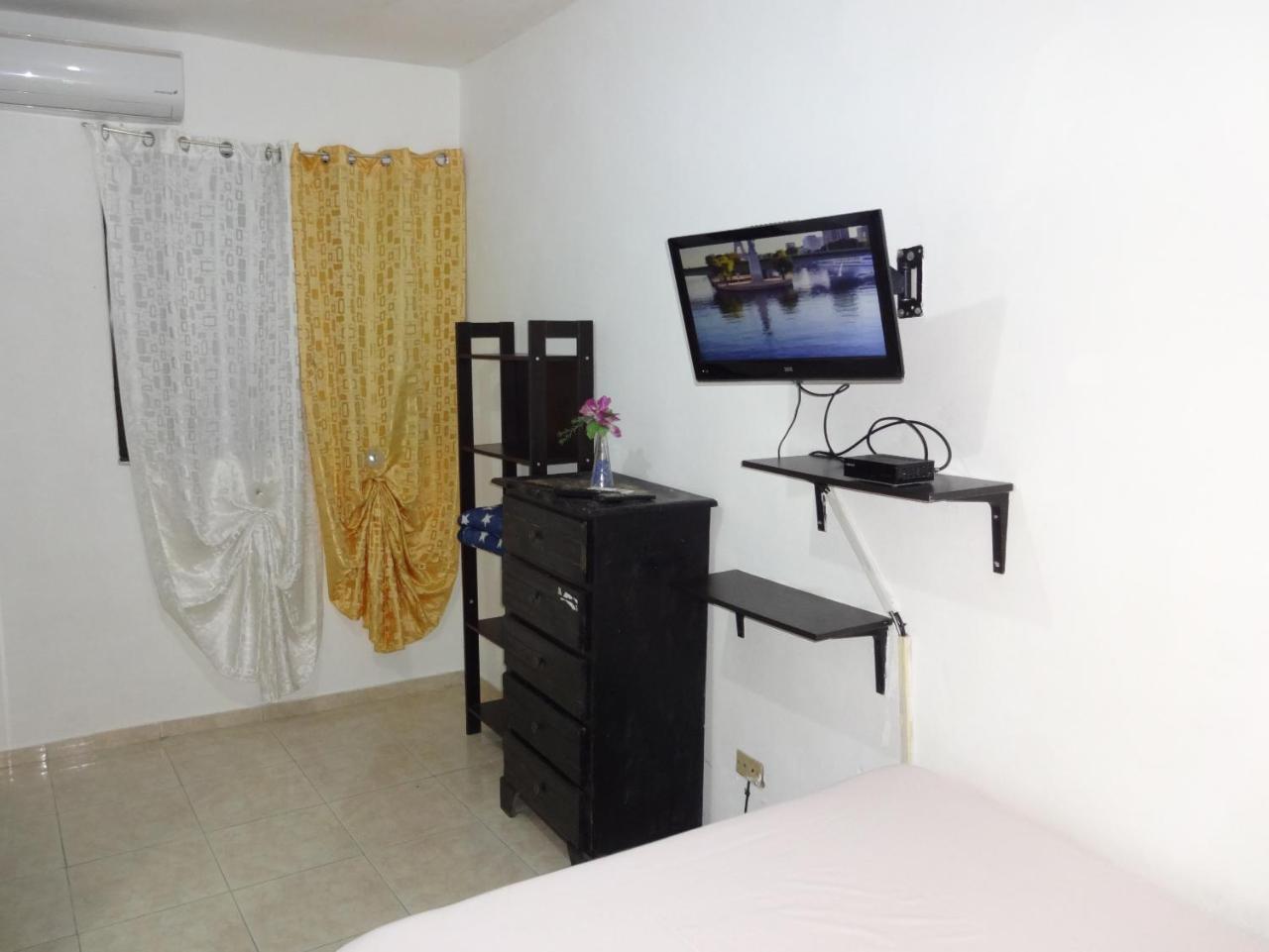 Posada El Sol, Home Near Airport Sdq 博卡奇卡 外观 照片